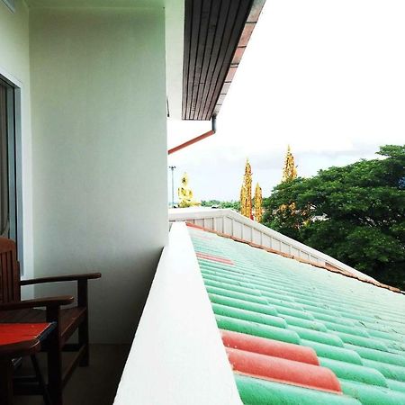 Buakham Rim Khong บัวคำริมโขง Hotel Golden Triangle Bagian luar foto